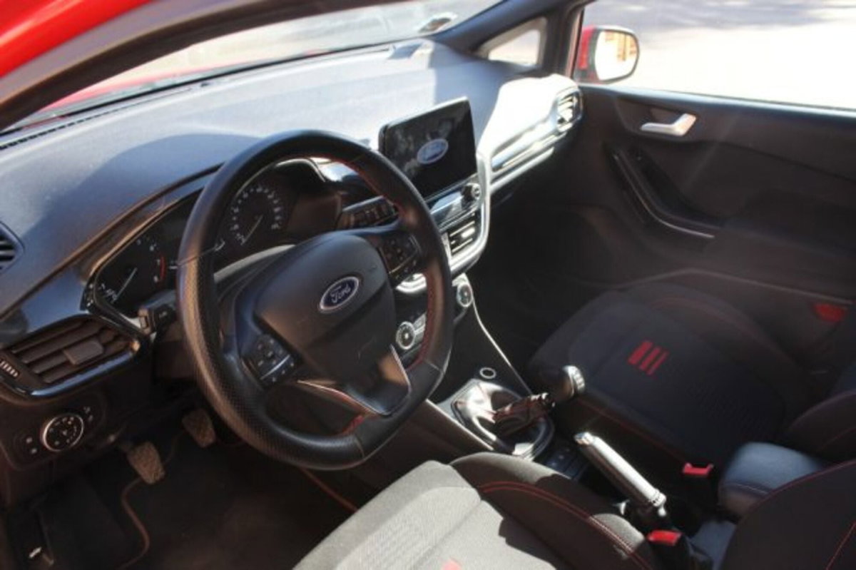 Ford Fiesta 1.0 Ecoboost Hybrid 125 CV 5 porte ST-Line (8)