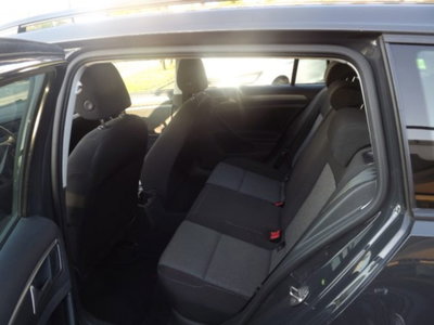 Volkswagen Golf Variant 1.6 TDI 90 CV Trendline BlueMotion Technology (12)