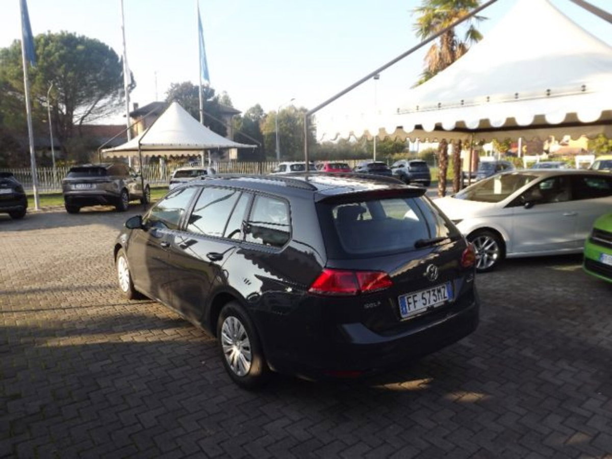 Volkswagen Golf Variant 1.6 TDI 90 CV Trendline BlueMotion Technology (6)