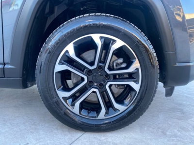 Jeep Compass 1.3 T4 190CV PHEV AT6 4xe Limited (17)