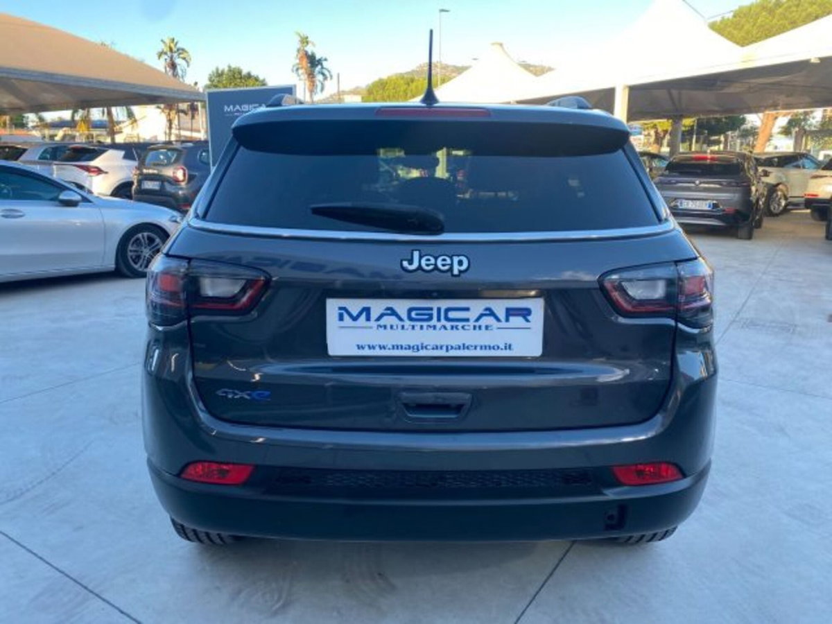 Jeep Compass 1.3 T4 190CV PHEV AT6 4xe Limited (5)