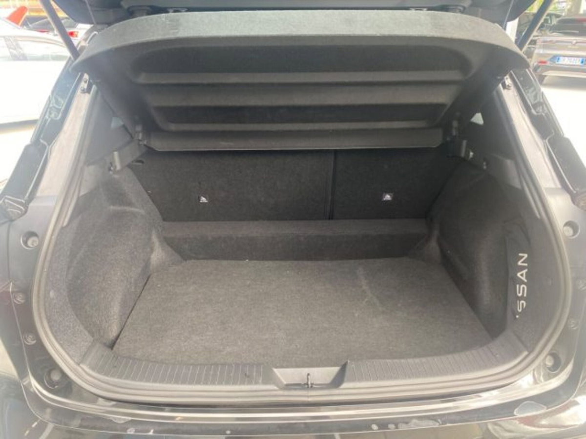 Nissan Qashqai 1.3 mhev Business 2wd 158cv xtronic (17)