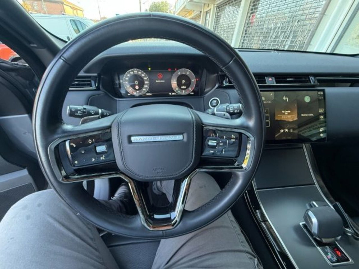 Land Rover Range Rover Velar 2.0D I4 204 CV (10)