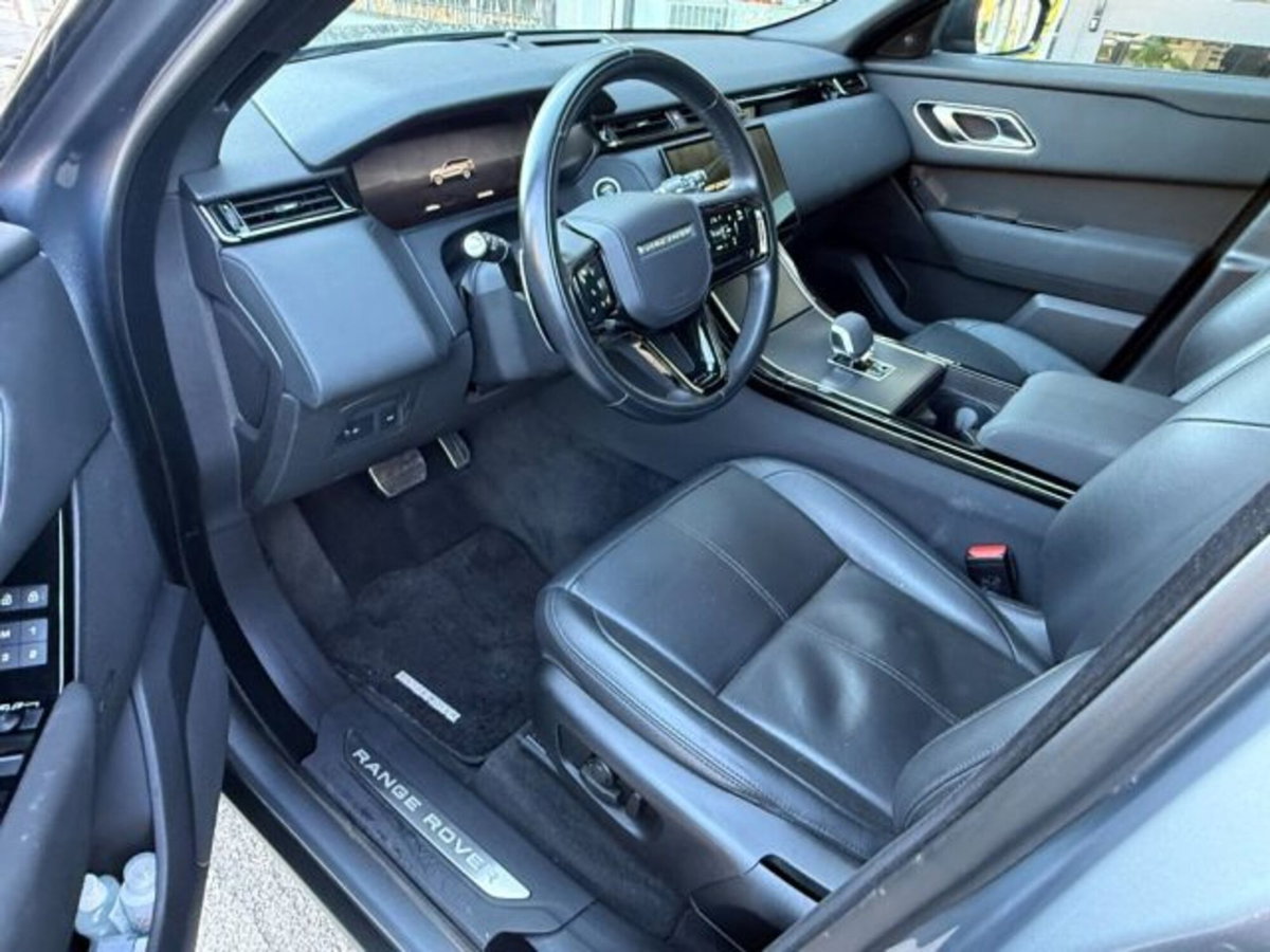 Land Rover Range Rover Velar 2.0D I4 204 CV (11)