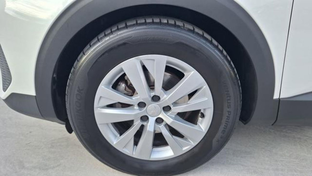 Peugeot 3008 BlueHDi 130 S&S EAT8 Active Pack (15)