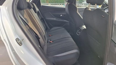 Peugeot 3008 BlueHDi 130 S&S EAT8 Active Pack (5)