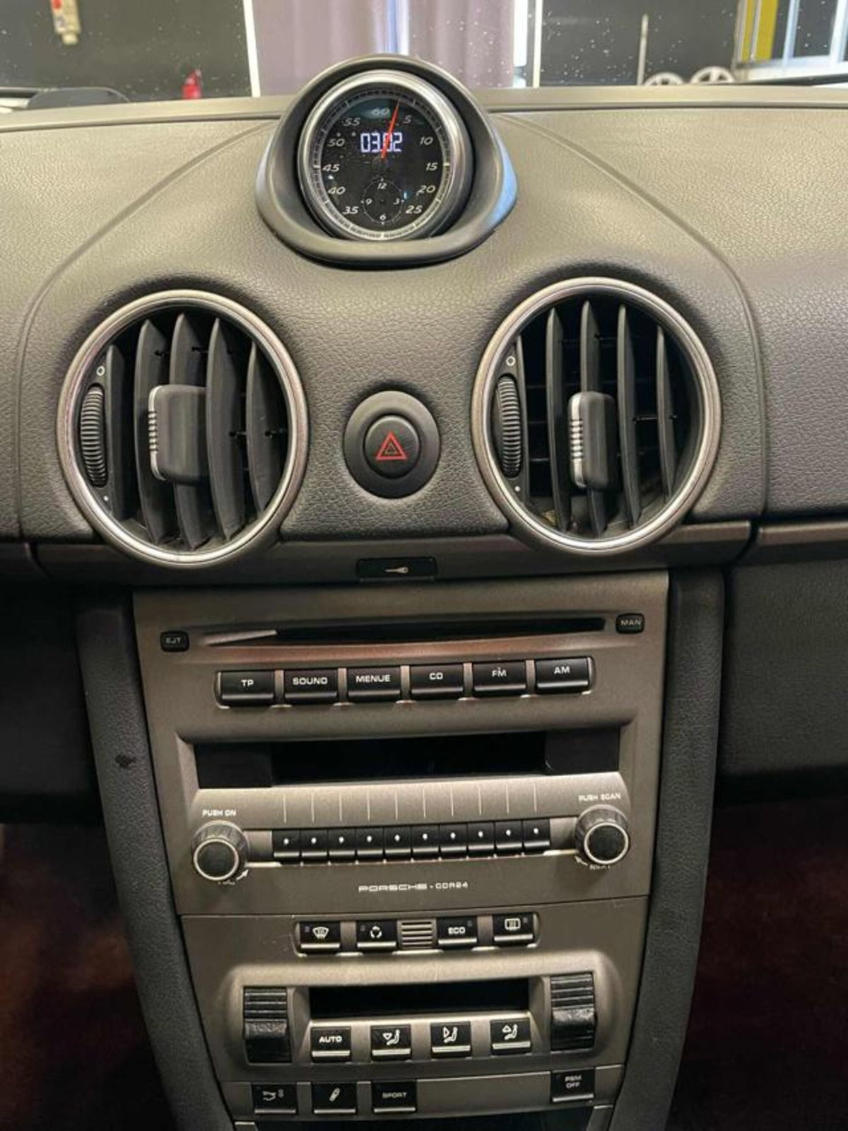 Porsche Boxster 2.7 24V (11)