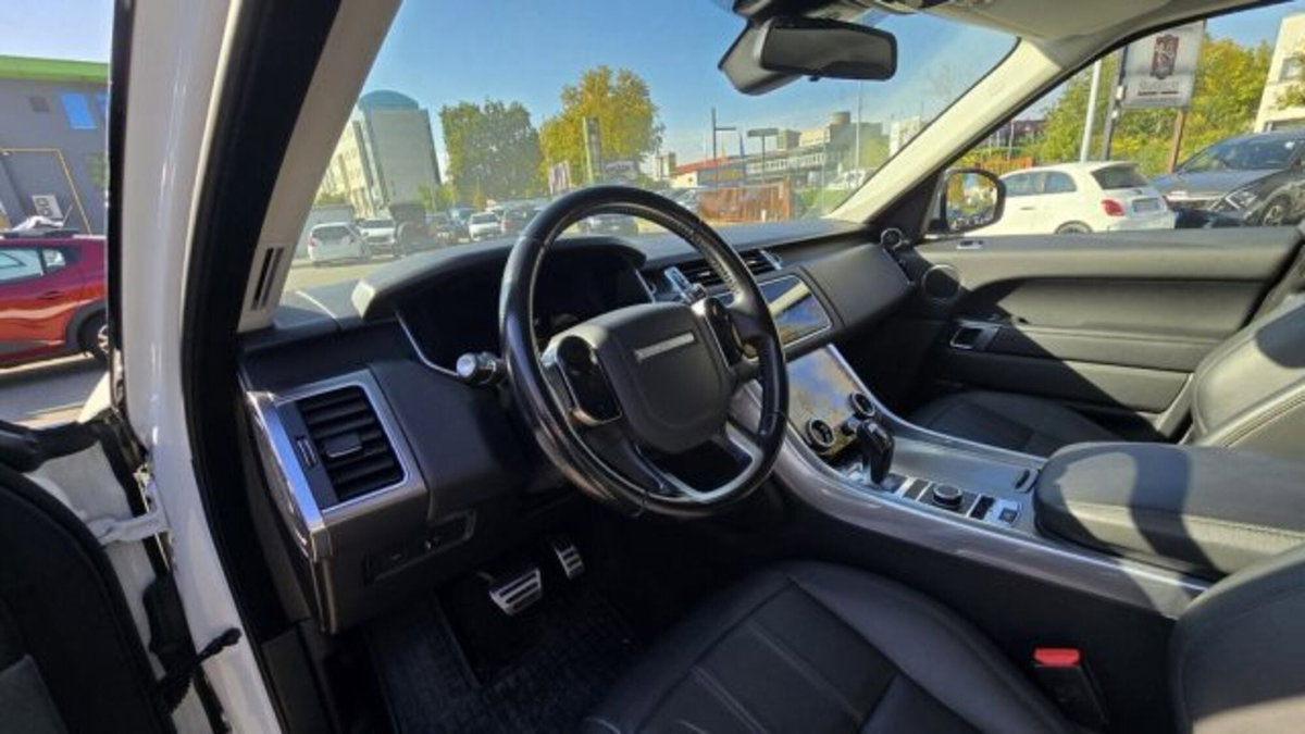 Land Rover Range Rover Sport 3.0D l6 249 CV S (8)