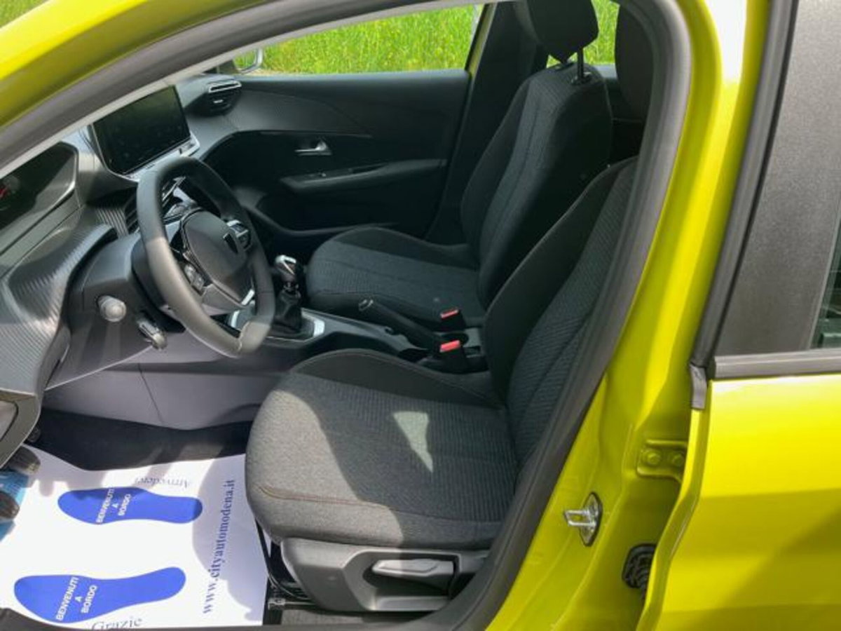 Peugeot 208 1.2 puretech Active s&s 100cv (9)