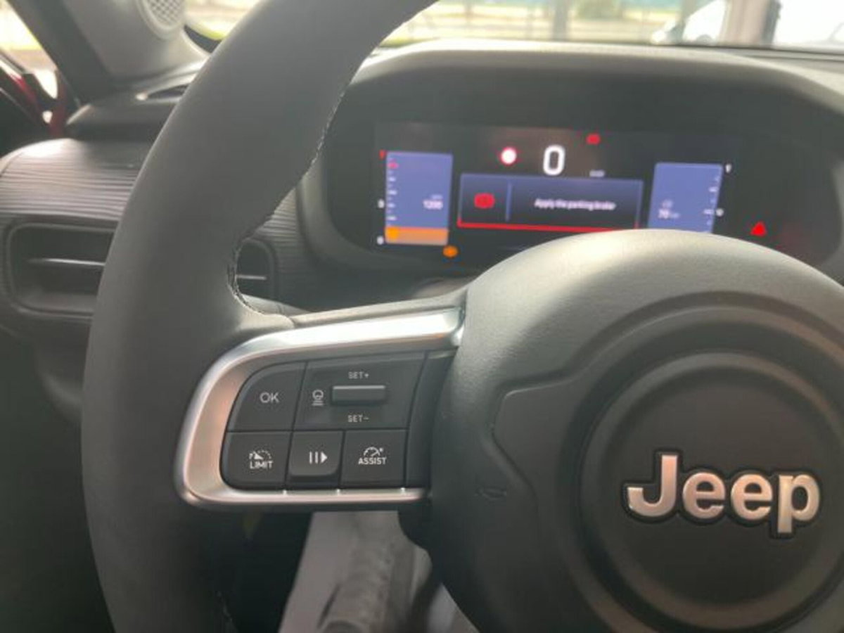 Jeep Avenger 1.2 turbo 85th Anniversary fwd 100cv (8)