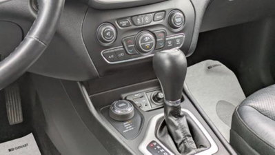 Jeep Cherokee 2.2 Mjt II 4WD Active Drive I Overland (11)