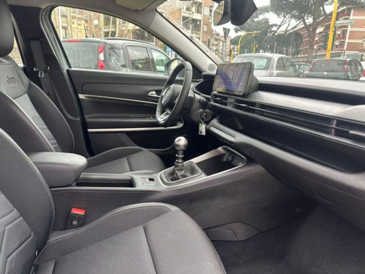 Jeep Avenger 1.2 turbo Altitude fwd 100cv (12)