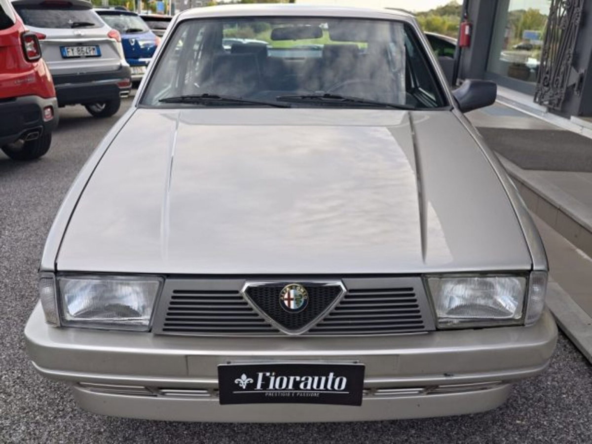 Alfa Romeo 75 2.0i Twin Spark