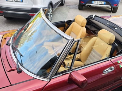 Alfa Romeo Spider 2.0i cat (11)