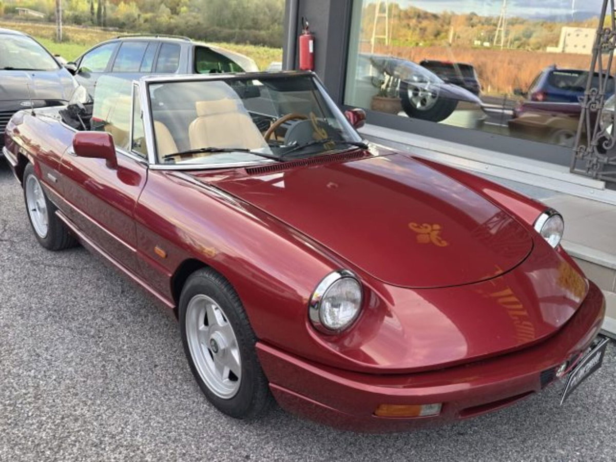 Alfa Romeo Spider 2.0i cat (2)