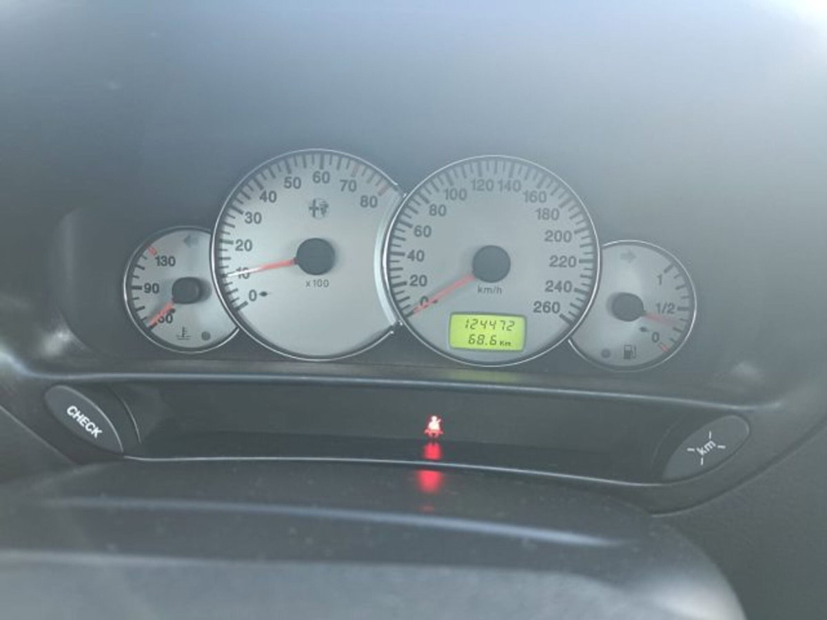 Alfa Romeo 166 2.0i 16V Twin Spark cat Distinctive (10)