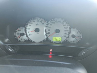 Alfa Romeo 166 2.0i 16V Twin Spark cat Distinctive (10)