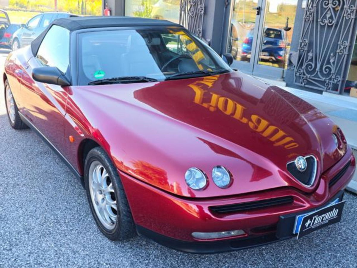 Alfa Romeo Spider 3.0i V6 cat L (2)