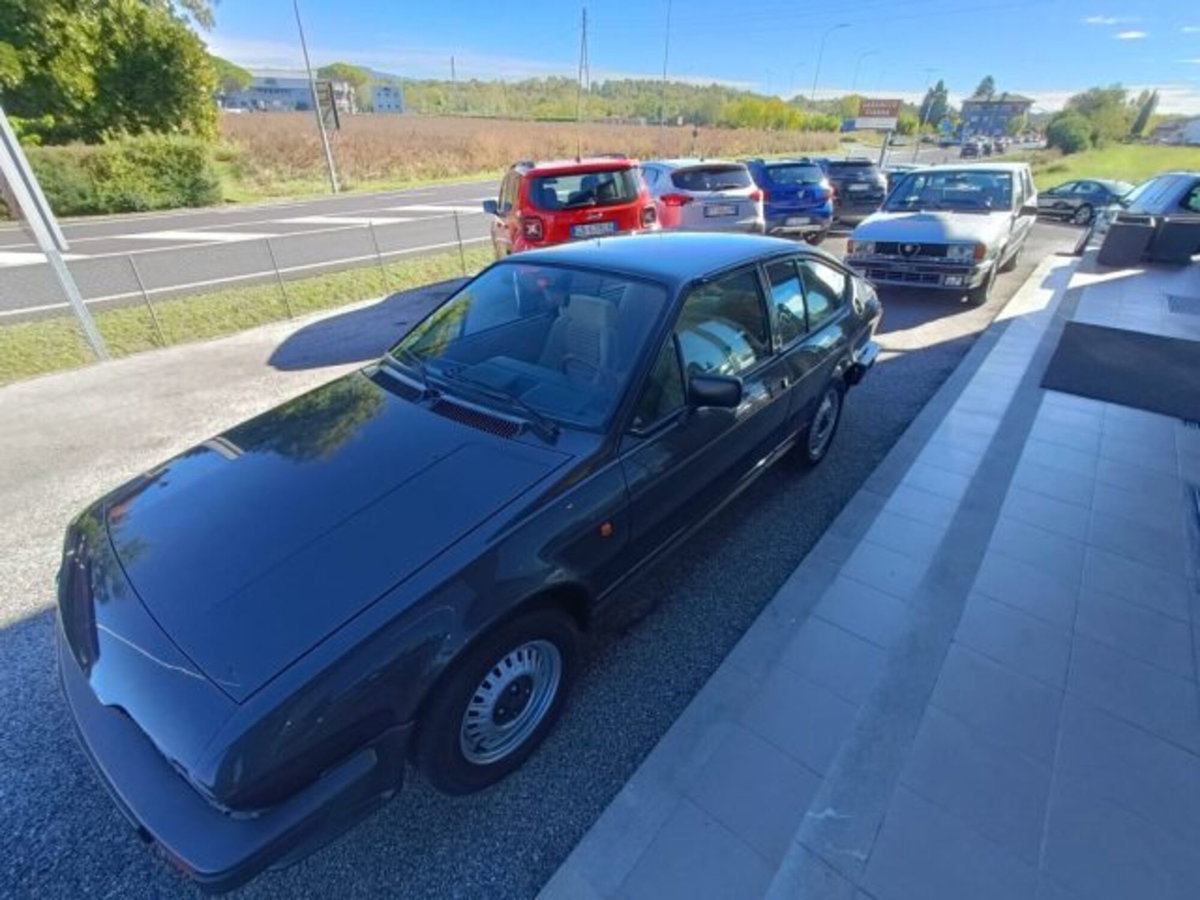 Alfa Romeo Alfetta GTV 2.0 L (13)