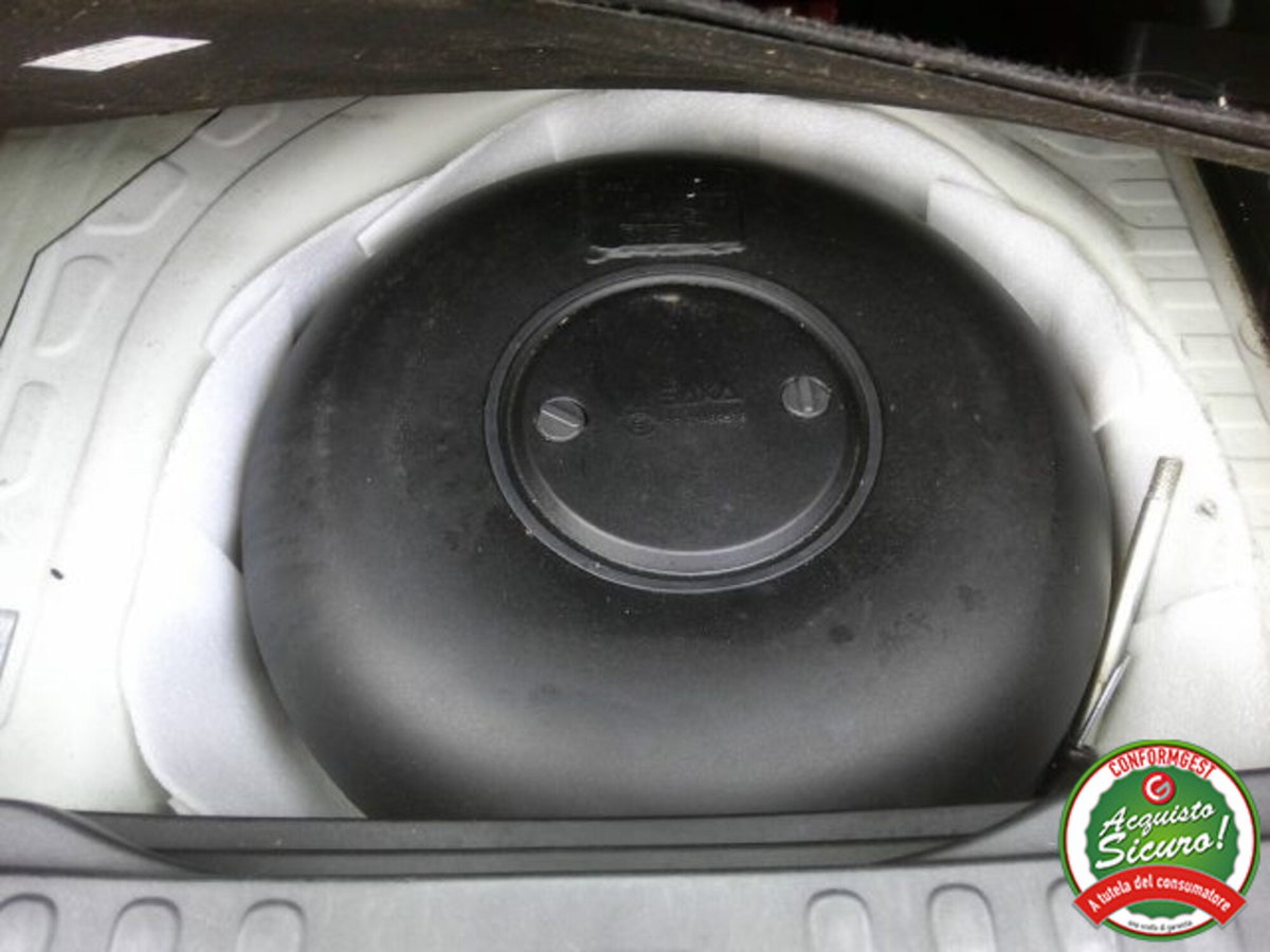 Fiat 500L 1.4 T-Jet 120 CV GPL Trekking (12)