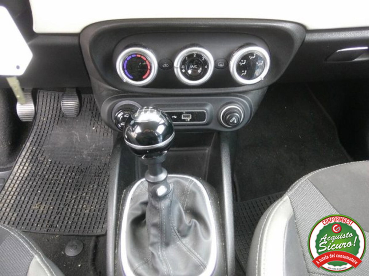 Fiat 500L 1.4 T-Jet 120 CV GPL Trekking (18)