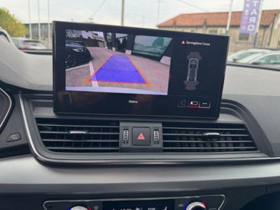 Audi Q5 40 TDI 204 CV quattro S tronic Business (12)