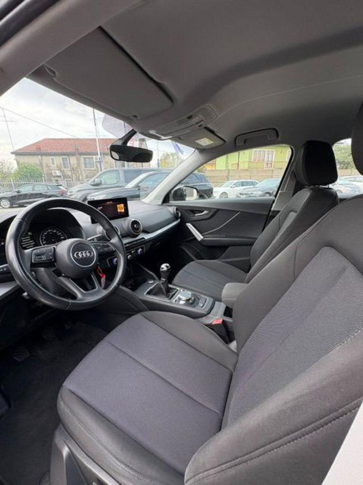 Audi Q2 Q2 30 TFSI Business (8)