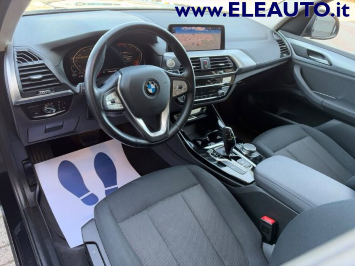 BMW X3 sDrive18d 48V Msport (8)