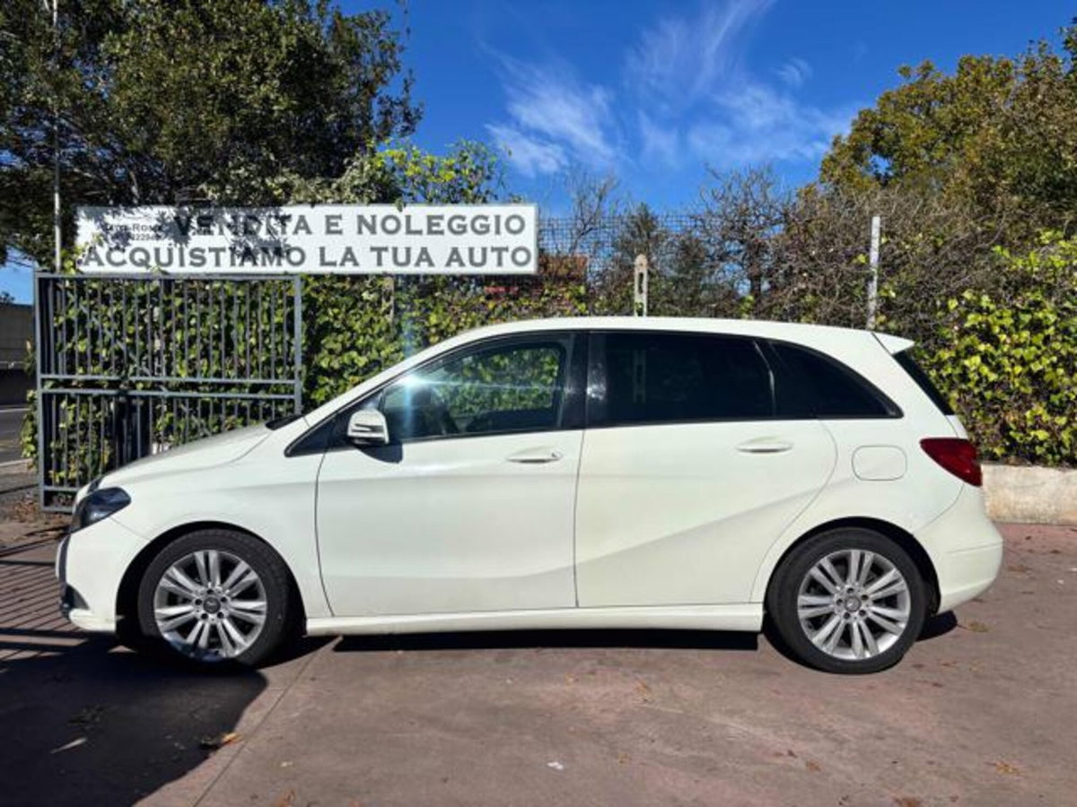 Mercedes-Benz Classe B 180 CDI Automatic Executive (4)