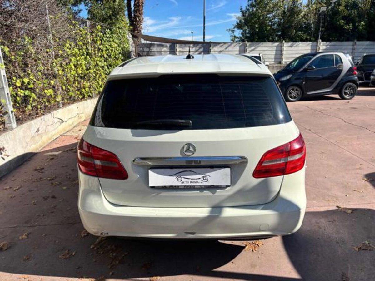 Mercedes-Benz Classe B 180 CDI Automatic Executive (6)