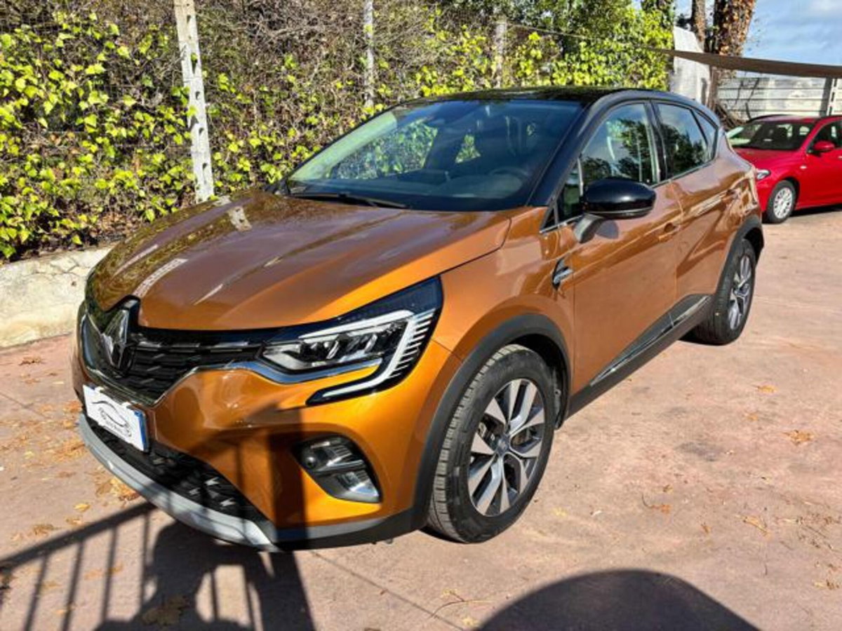 Renault Captur Plug-in Hybrid E-Tech 160 CV Initiale Paris