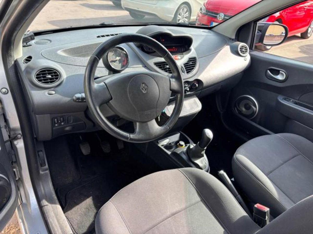 Renault Twingo 1.2 16V TCE Dynamique (7)