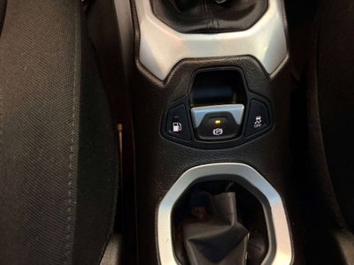 Jeep Renegade 1.4 T-Jet 120 CV GPL Longitude (10)