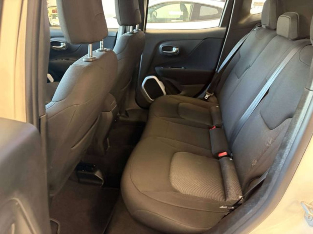 Jeep Renegade 1.4 T-Jet 120 CV GPL Longitude (9)