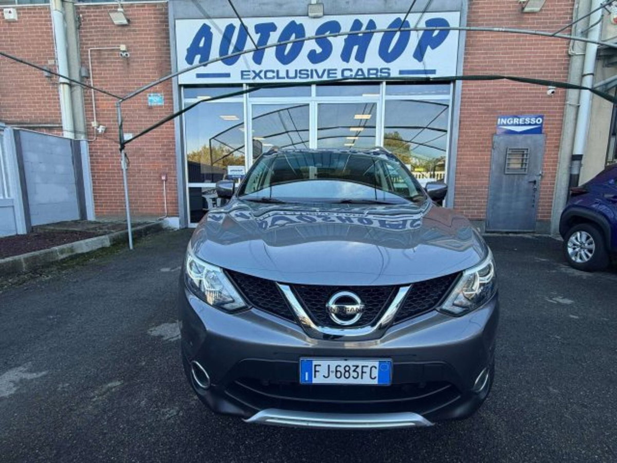 Nissan Qashqai 1.5 dCi N-Connecta (2)