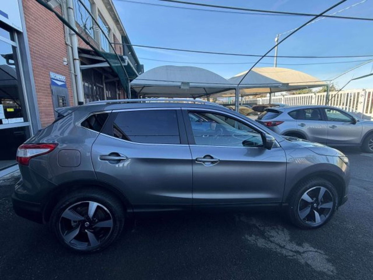 Nissan Qashqai 1.5 dCi N-Connecta (5)