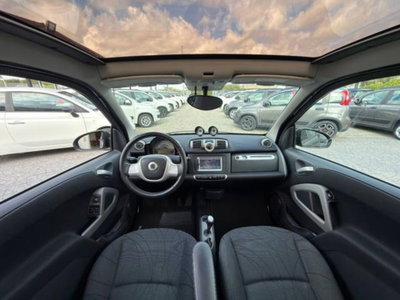 smart Fortwo 1000 52 kW MHD coupé passion (16)