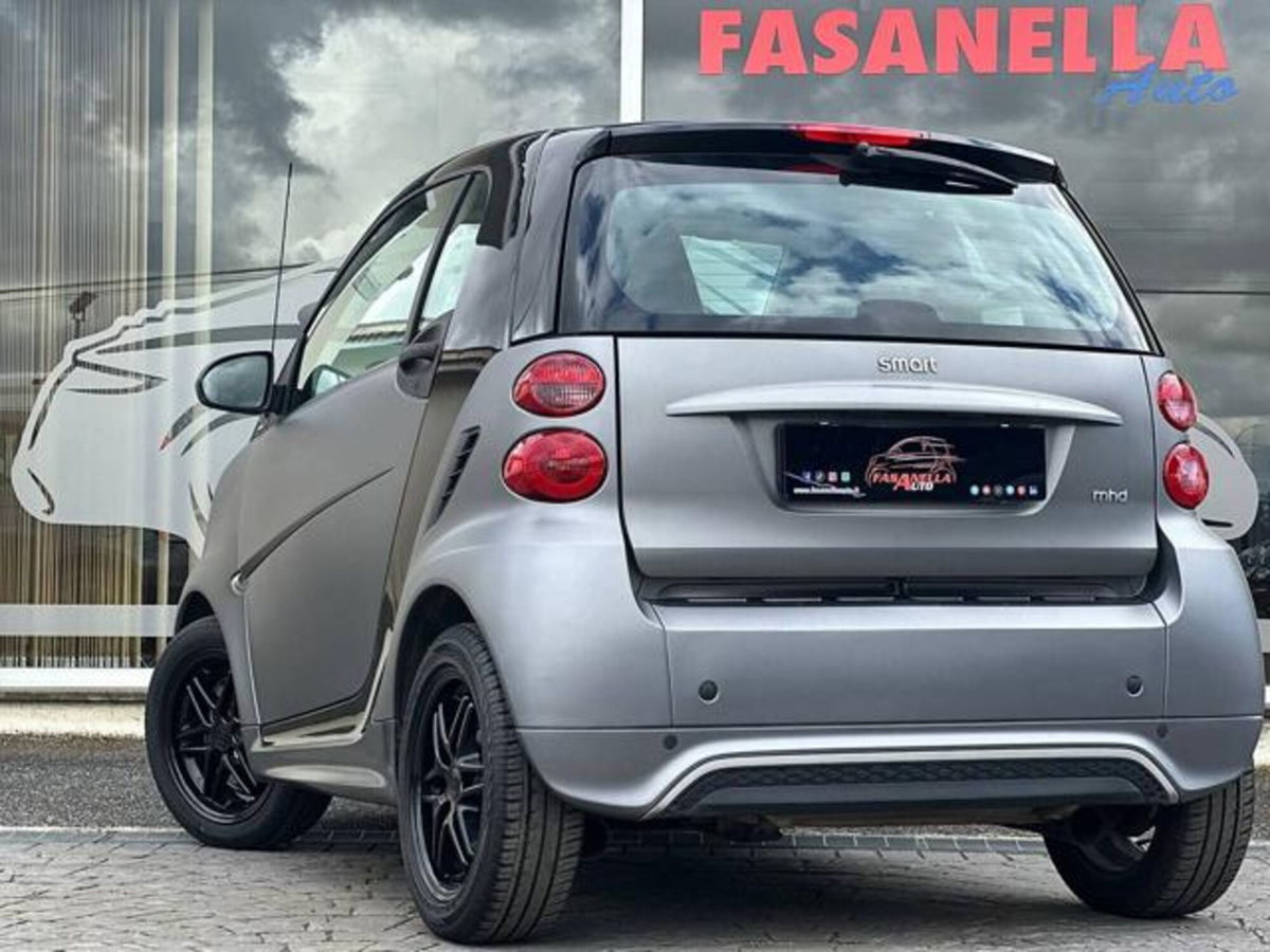 smart Fortwo 1000 52 kW MHD coupé passion (7)