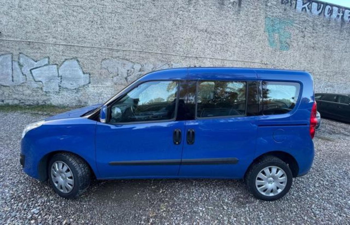Opel Combo Tour CDTi 95CV PC-TN Elective (5)