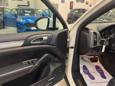 Porsche Cayenne 3.0 Diesel (11)