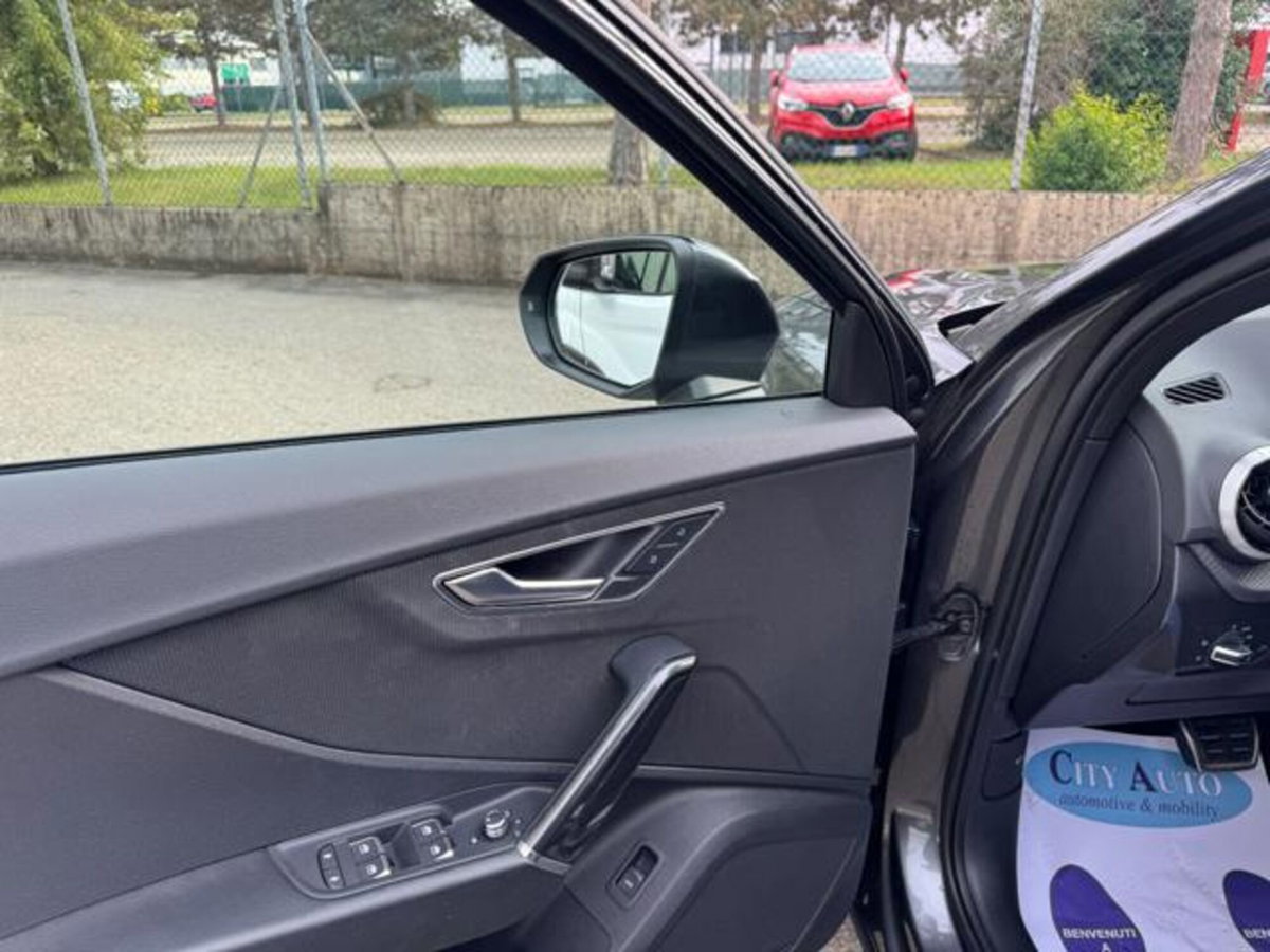 Audi Q2 Q2 35 TDI (10)