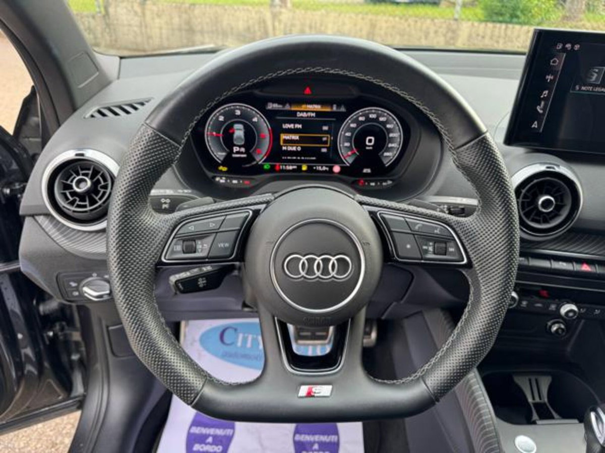 Audi Q2 Q2 35 TDI (16)