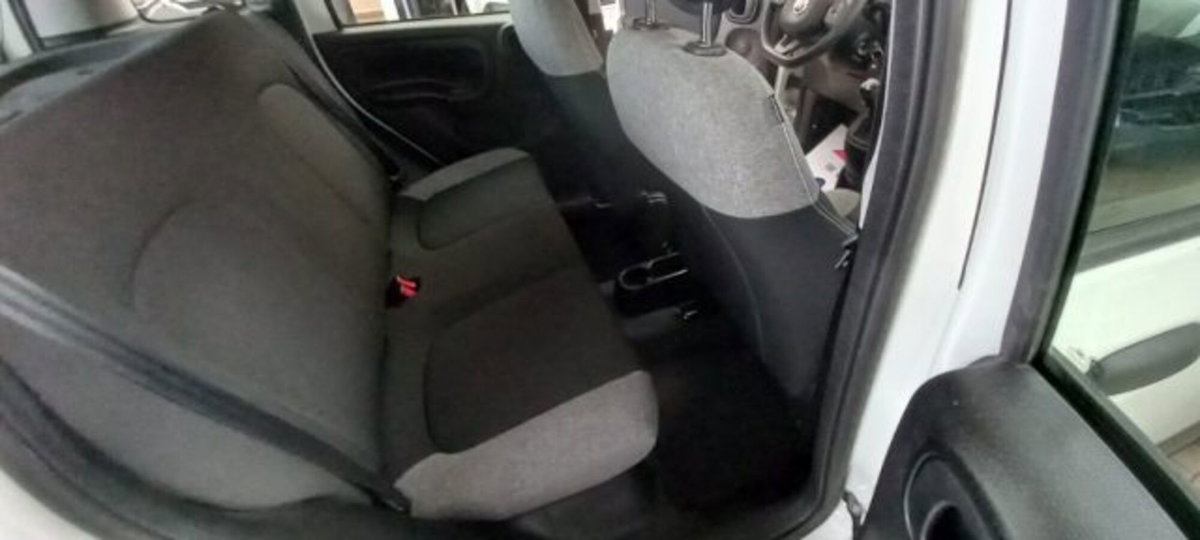 Fiat Panda 1.0 firefly hybrid s&s 70cv 5p.ti (7)