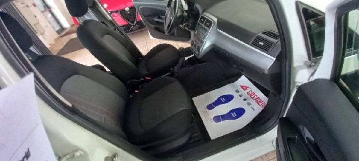 Fiat Punto 1.3 MJT II 75 CV 5 porte Easy (6)