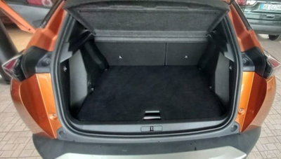 Peugeot 2008 PureTech 155 S&S EAT8 GT Pack (7)
