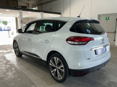 Renault Scenic E-Tech Electric 1.9 dCi Luxe Dynamique (3)