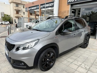 Peugeot 2008 BlueHDi 100 S&S GT Line (2)