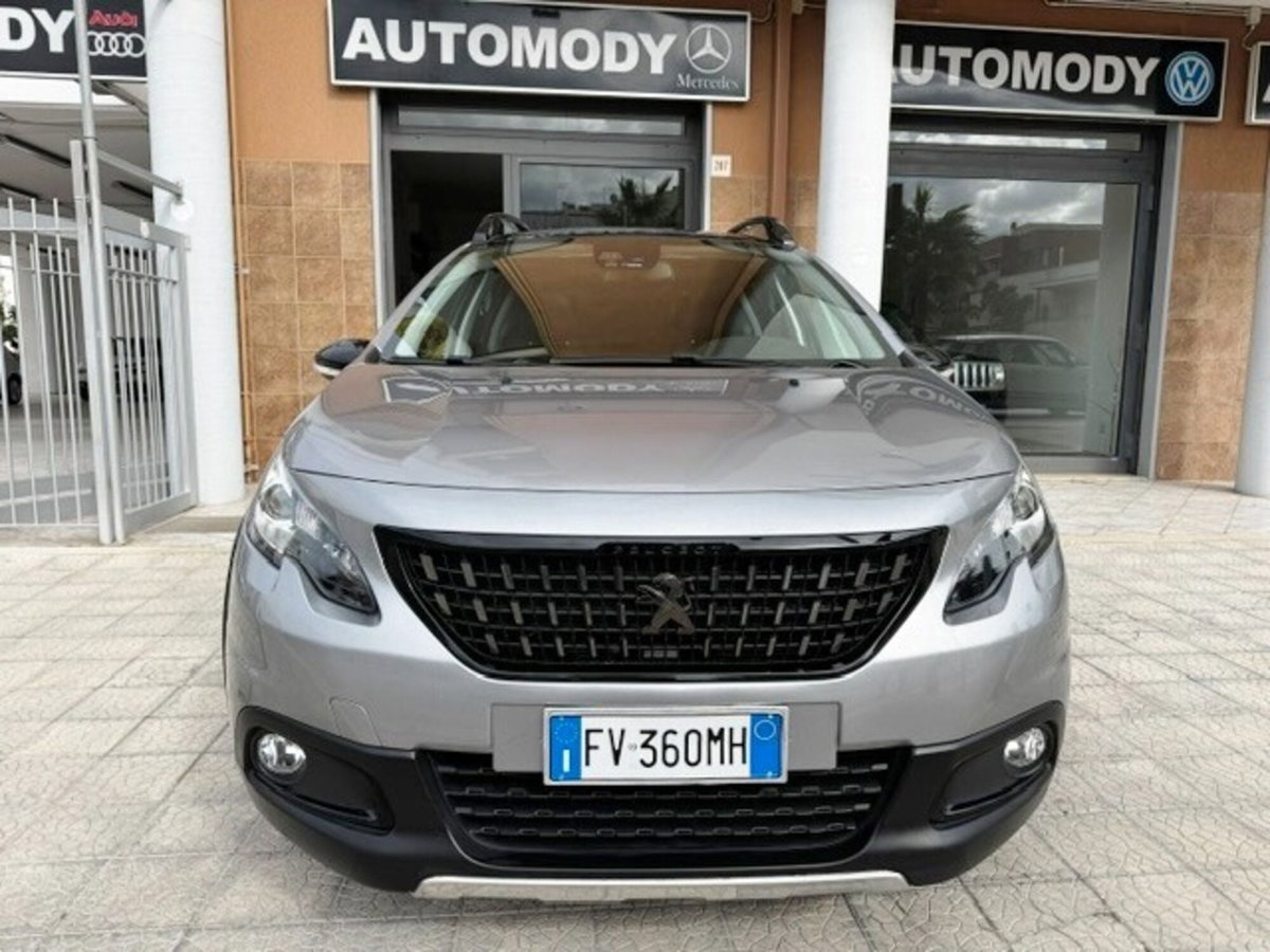 Peugeot 2008 BlueHDi 100 S&S GT Line (3)