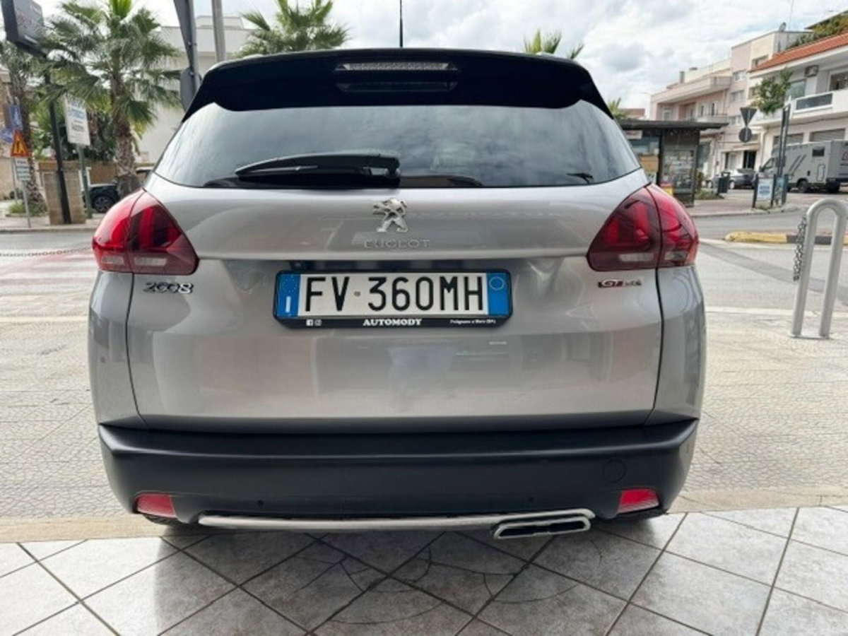 Peugeot 2008 BlueHDi 100 S&S GT Line (6)