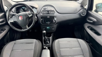 Fiat Punto 1.3 MJT II S&S 85 CV 5 porte ECO Lounge (12)